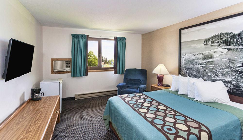 Hotel Super 8 By Wyndham Duluth Exterior foto